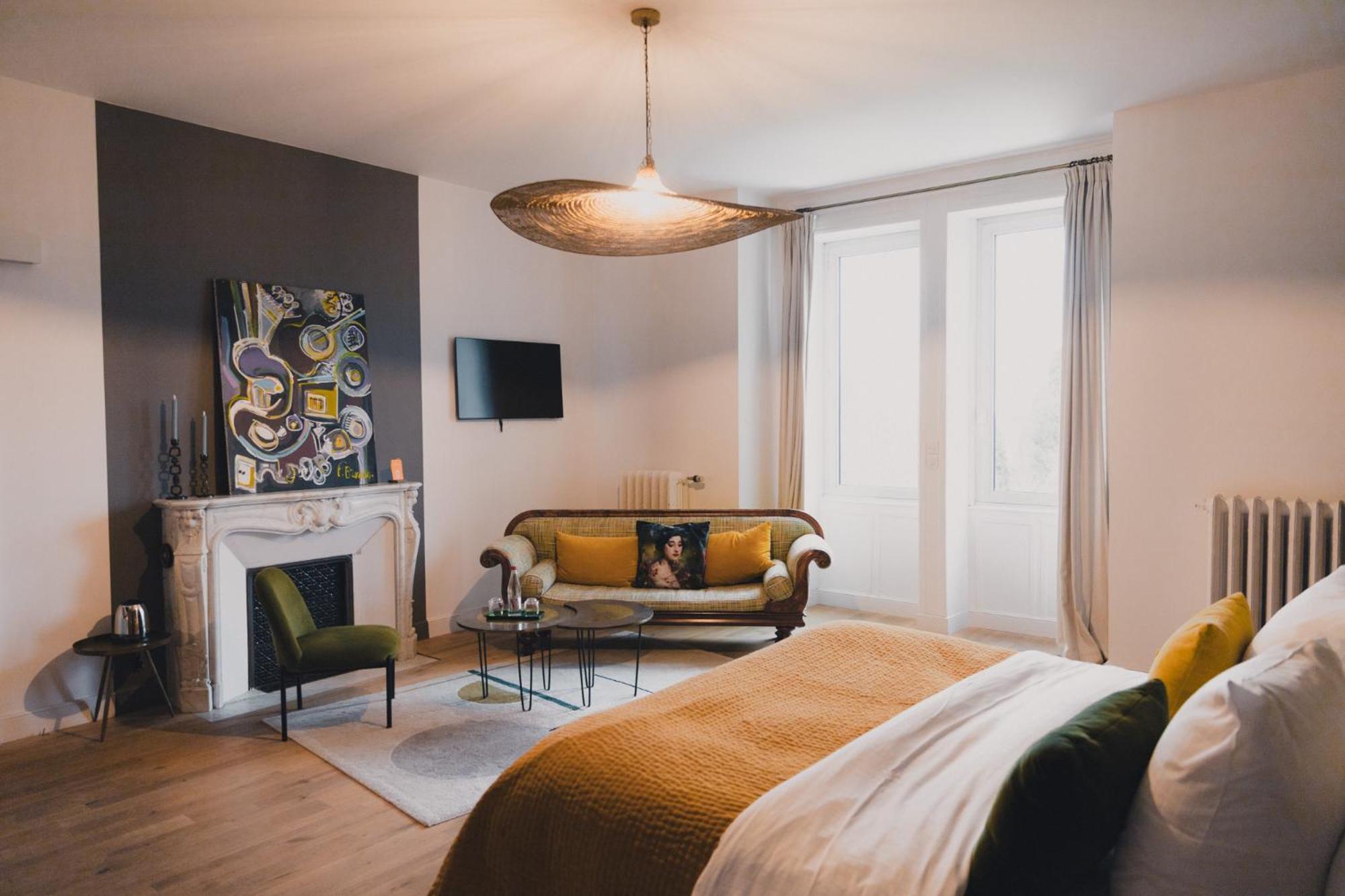 Double or Twin Room Garden View
